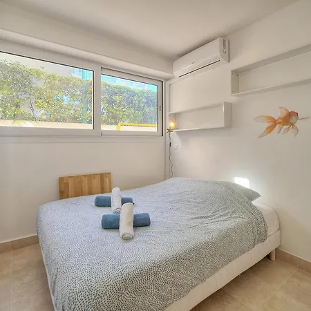 Jul - Studette - Croisette - Vca Канны